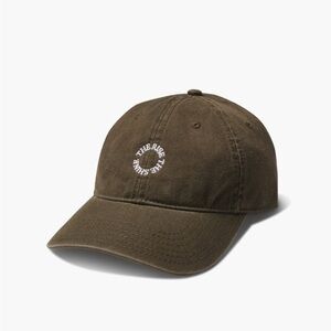 Vuori clarity dad hat dark oregano